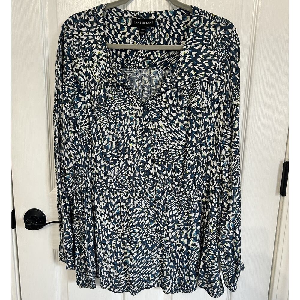 Lane Bryant Women’s 18/20 Top Tied Cinch Waist Button Up Peacock like pattern